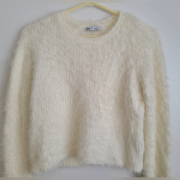 Zara Crop Top Fluffy Pullover White Ivory, Size L - Picture 4 of 6
